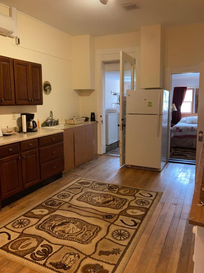 Historic Capitol Hotel Vacation Suites Downtown Buffalo Eksteriør billede