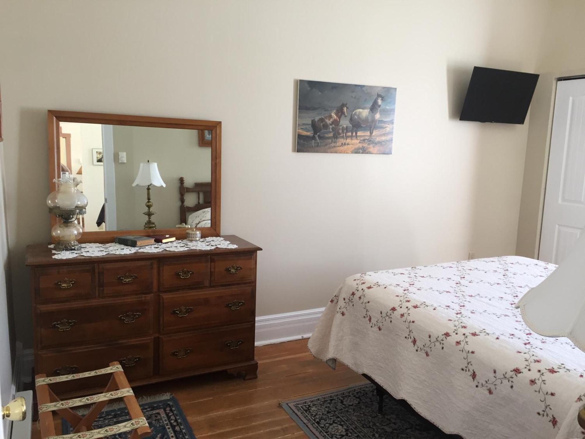 Historic Capitol Hotel Vacation Suites Downtown Buffalo Værelse billede