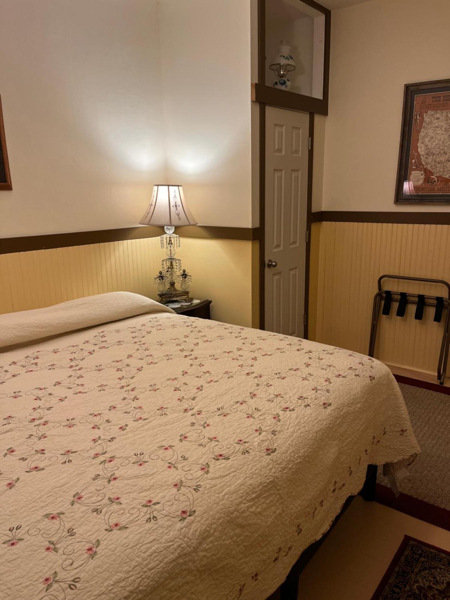 Historic Capitol Hotel Vacation Suites Downtown Buffalo Eksteriør billede